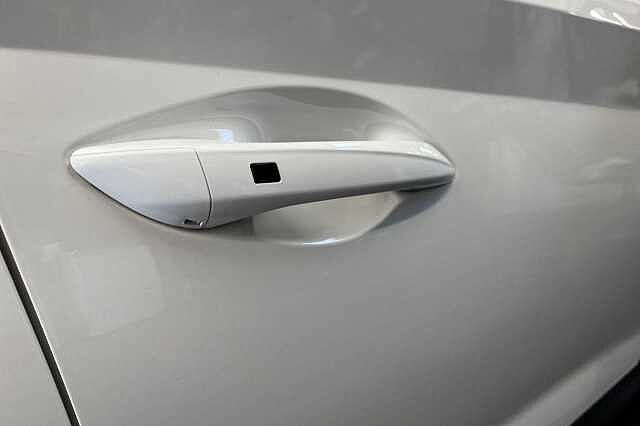 Hyundai i20 1.0T GDi 48V MHD 120 N Line 5dr DCT