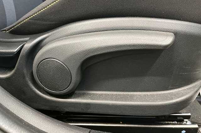 Hyundai i20 1.0T GDi Premium 5dr DCT