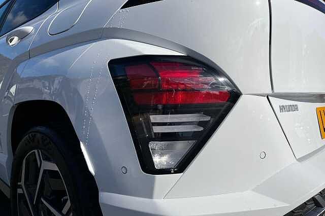 Hyundai KONA 1.6 GDi Hybrid N Line S 5dr DCT White