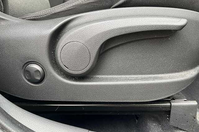 Hyundai TUCSON 1.6 GDi SE Nav 5dr 2WD White