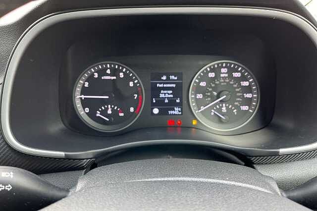 Hyundai TUCSON 1.6 GDi SE Nav 5dr 2WD White