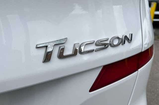 Hyundai TUCSON 1.6 GDi SE Nav 5dr 2WD White