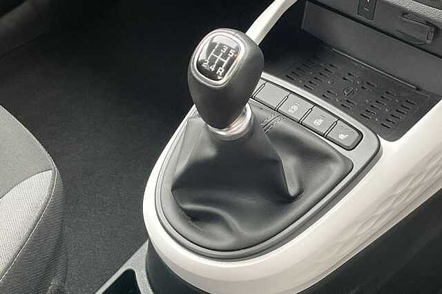 Hyundai i10 1.2 MPi Premium 5dr