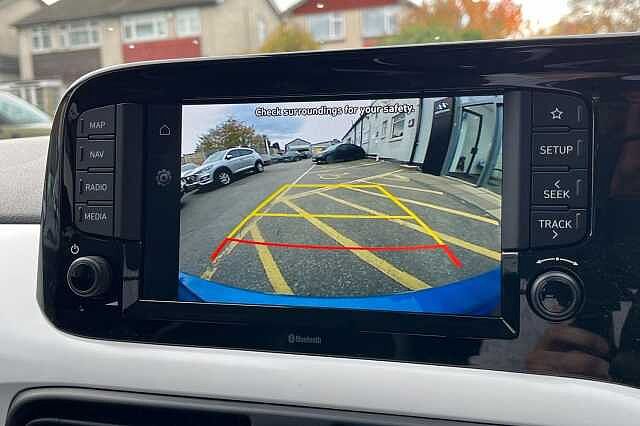 Hyundai i10 1.2 MPi Premium 5dr